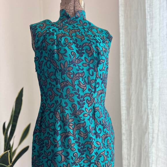 Vintage women’s Medium Dress Teal Brocade Sleeveless Dress Mandarin Collar - Picture 4 of 4
